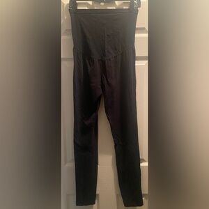 Liz Lange Maternity Black Leggings